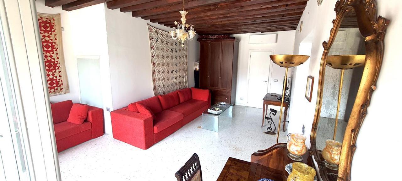Elisabeth Waterfront Apartment Venezia Esterno foto